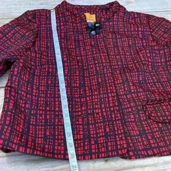 Ruby Rd. Women’s red black blazer with 1 embellished button closure 2 pockets - Picture 8 of 9